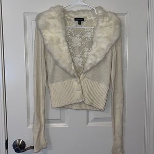 BEBE IvoryFur Cardigan🤍